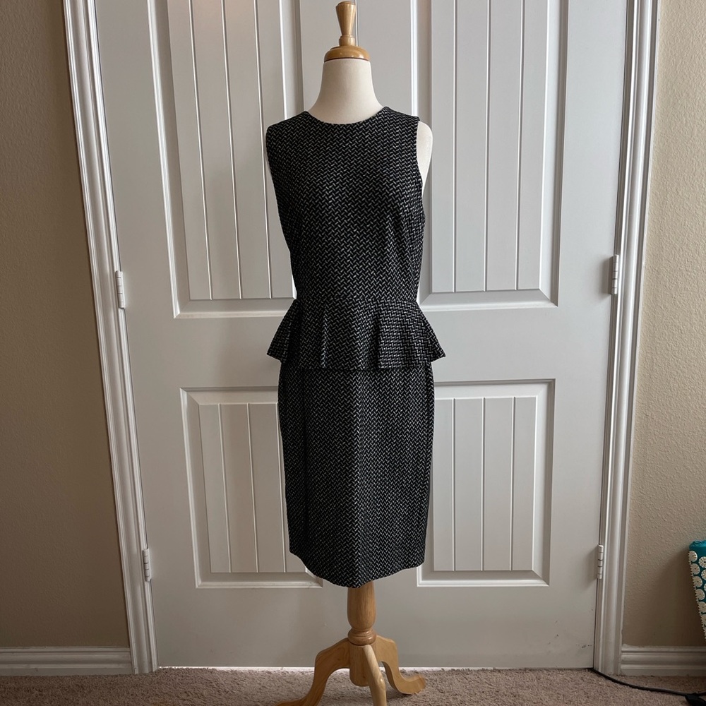 Ann Taylor Monochrome Patterned Dress and Jacket Set